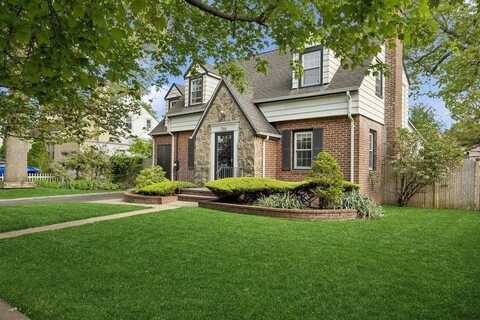 768 Everett Court, Baldwin, NY 11510
