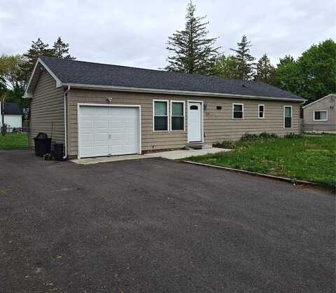 520 Bourdois Avenue, Bellport, NY 11713