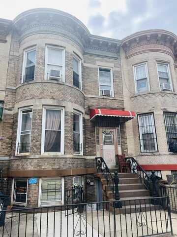 606 61st Street, Brooklyn, NY 11220