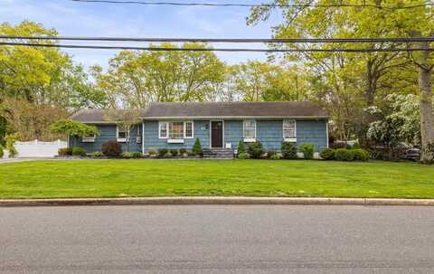 83 Hillside Avenue, Saint James, NY 11780