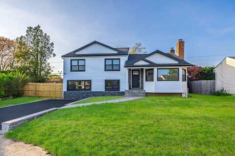 38 Bradford Lane, Bethpage, NY 11714