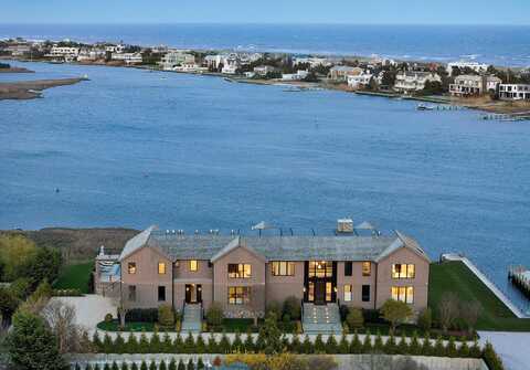 34 Westbridge Road, Westhampton Beach, NY 11978