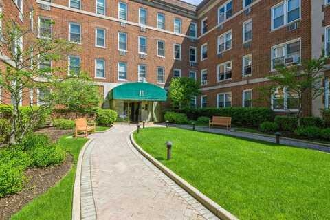 111 Seventh Street, Garden City, NY 11530
