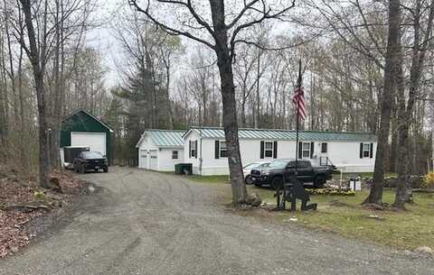 560 Steadmans Landing Road, Dover-Foxcroft, ME 04426