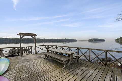 33 Bernier Lane, Harpswell, ME 04079