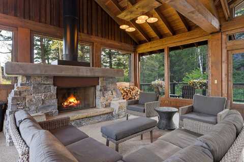74 Trails End Court, Bigfork, MT 59911