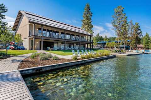 401 Saddlehorn Trail, Bigfork, MT 59911