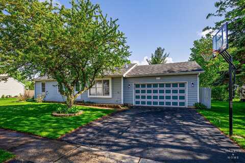 615 5th Avenue, Marengo, IL 60152