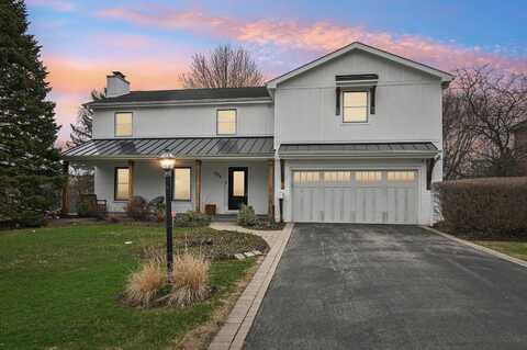 635 Ambleside Drive, Deerfield, IL 60015