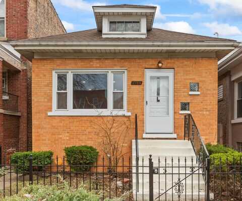 6954 S Prairie Avenue, Chicago, IL 60637