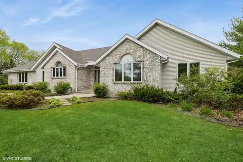296 Regina Lane, Belvidere, IL 61008