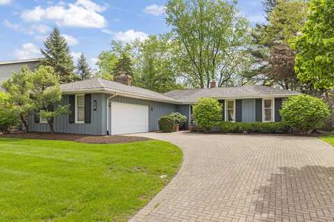 228 Pembroke Road, Naperville, IL 60540