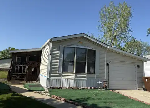 717 Thorntree Terrace, Matteson, IL 60443