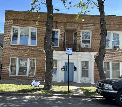 2847 S Homan Avenue, Chicago, IL 60623