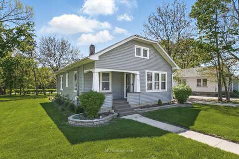 137 E Tyler Street, Oswego, IL 60543