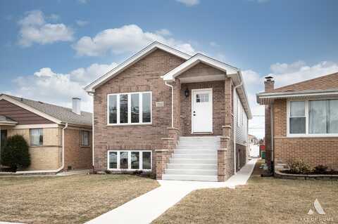 7737 1/2 Nashville Avenue, Burbank, IL 60459