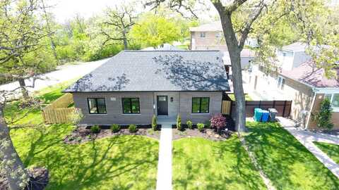 114 Oak Ridge Avenue, Hillside, IL 60162
