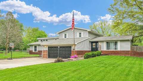 304 Timberview Drive, Mahomet, IL 61853