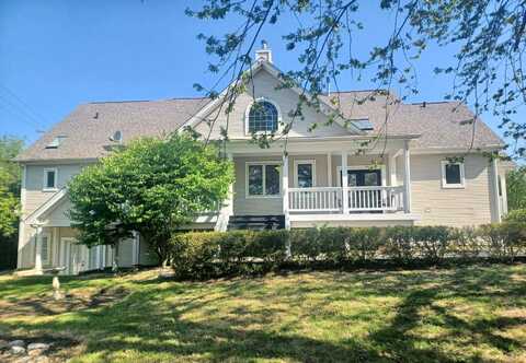 104 Howe Terrace, Barrington, IL 60010