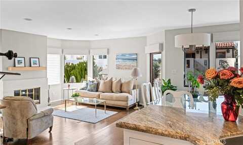 444 30th Street, Manhattan Beach, CA 90266