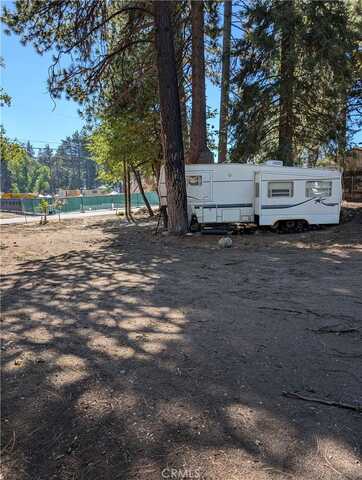 2564 Spring Drive, Running Springs, CA 92382