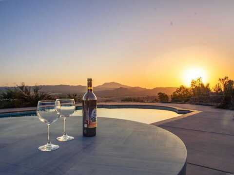 18405 Rangeland Road, Ramona, CA 92065
