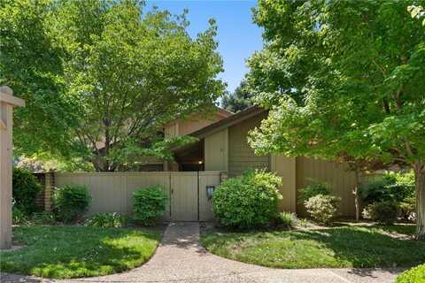 19 Pebblewood Pines Drive, Chico, CA 95926