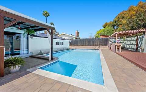 3883 Mount Everest Blvd., San Diego, CA 92111