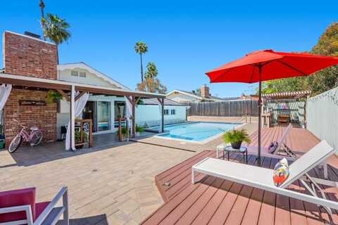 3883 Mount Everest Blvd., San Diego, CA 92111