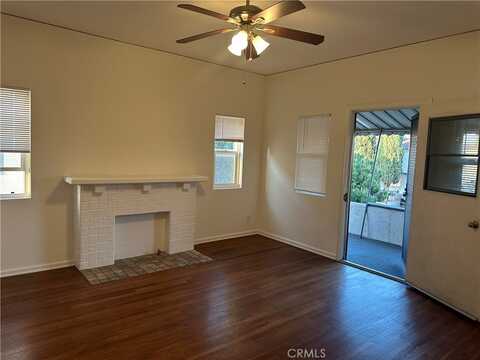 1155 N New Hampshire Avenue, Los Angeles, CA 90029