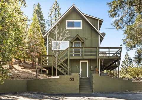 383 Golf Course Road, Lake Arrowhead, CA 92352