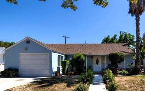 17600 Runnymede Street, Lake Balboa, CA 91406