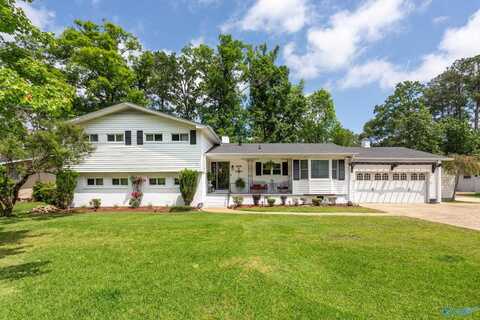 1255 Sangster Road, Gadsden, AL 35901