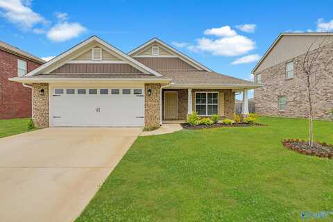 2452 Belltown Drive, Huntsville, AL 35803
