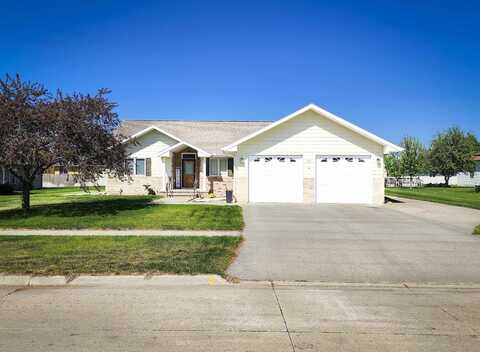 1405 Sunrise Dr, Norfolk, NE 68701