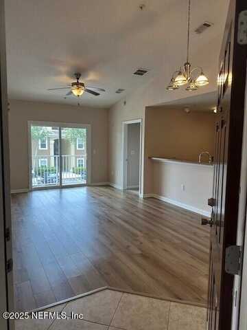 5775 ORTEGA VIEW Way, Jacksonville, FL 32244