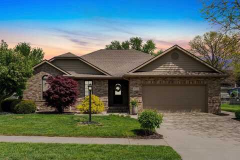 804 Pine Run Drive, Angola, IN 46703