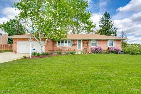 349 Wyoga Lake Boulevard, Cuyahoga Falls, OH 44224