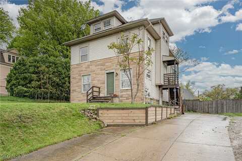 621 W Exchange Street, Akron, OH 44302