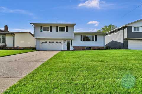 3141 Hetzel Drive, Parma, OH 44134