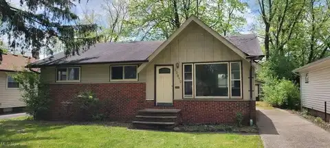 22812 Felch Street, Warrensville Heights, OH 44128