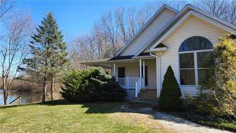 11466 Bloom Road, Garrettsville, OH 44231