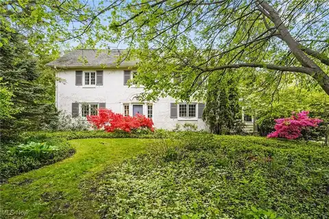 574 Merriman Road, Akron, OH 44303