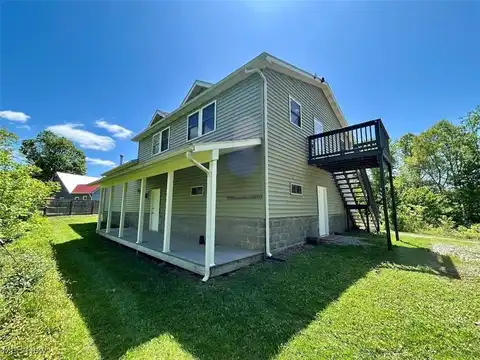 6435 1/2 Sandhill Road, Marietta, OH 45750
