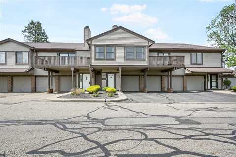 2889 Charing Cross Road NW, Canton, OH 44708