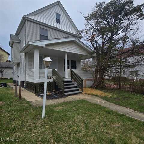 13721 Beachwood Avenue, Cleveland, OH 44105