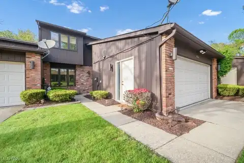 8343 Villa Marina Court, Mentor, OH 44060