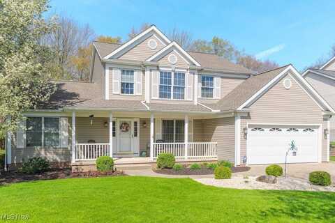 8111 Larkspur Avenue NW, North Canton, OH 44720