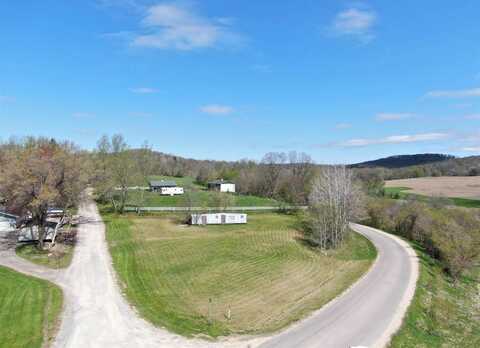 E17486 Pesik Dr, Hillsboro, WI 54634