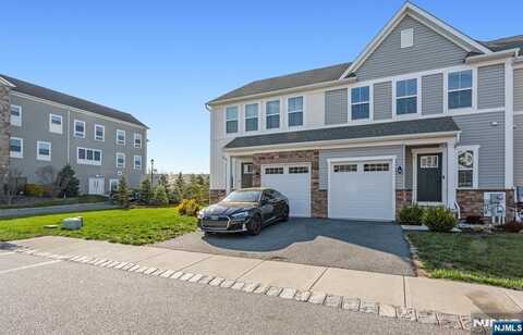 3 Sierra Place, Sparta, NJ 07871
